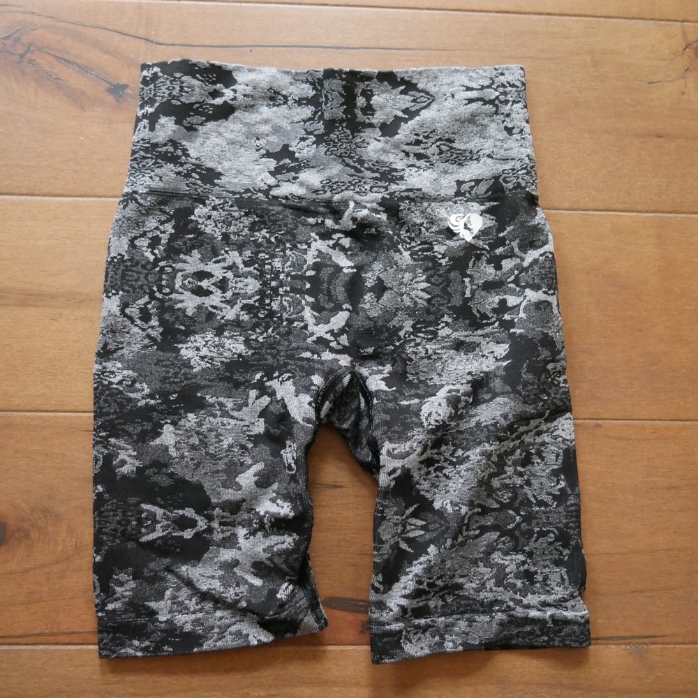 Women’s best camo shorts